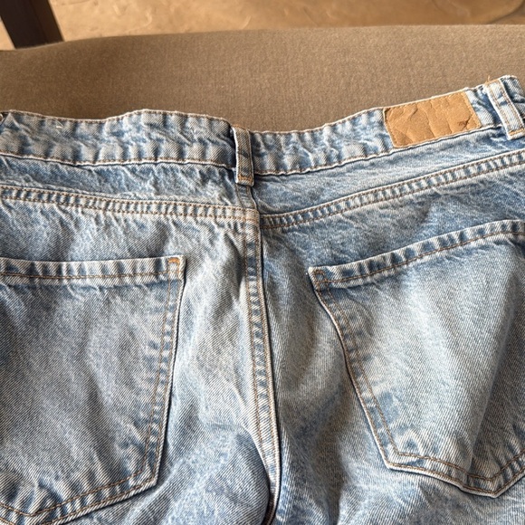 Zara Straight Leg Blue Jeans - Picture 4 of 5